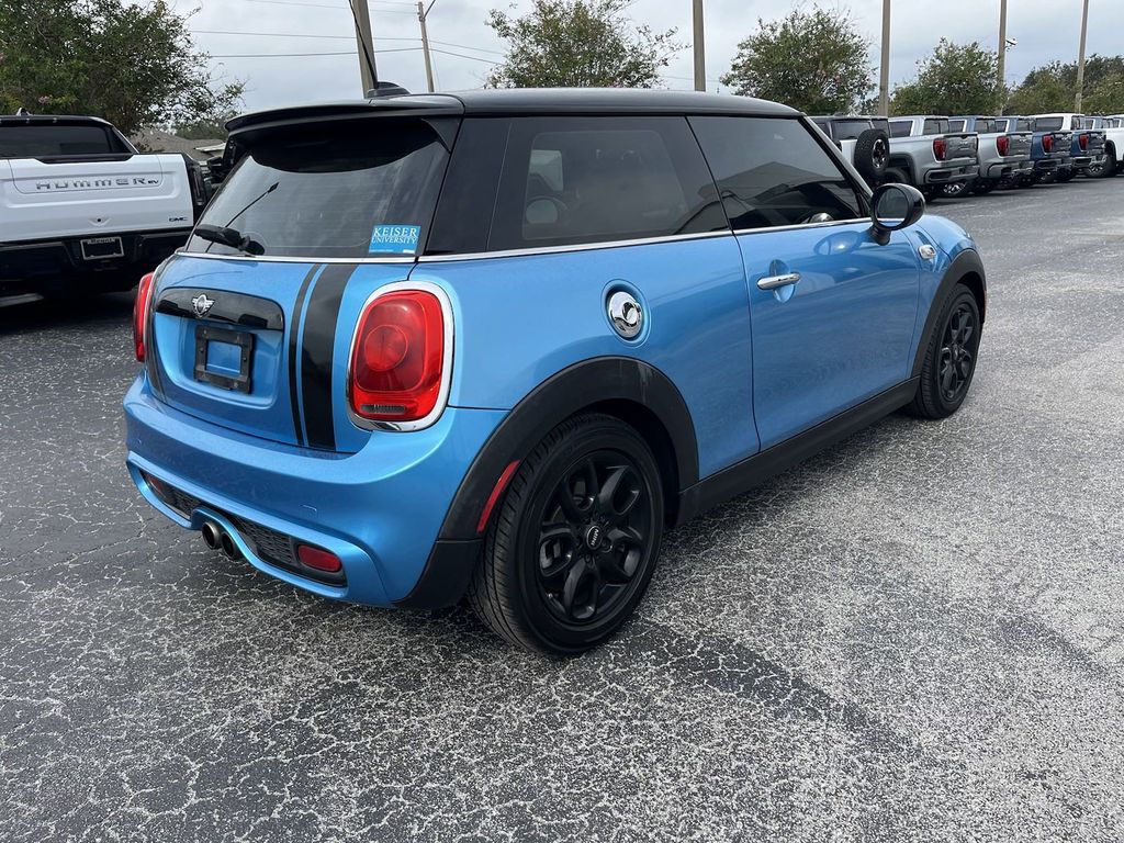 2015 MINI Cooper S Base 6