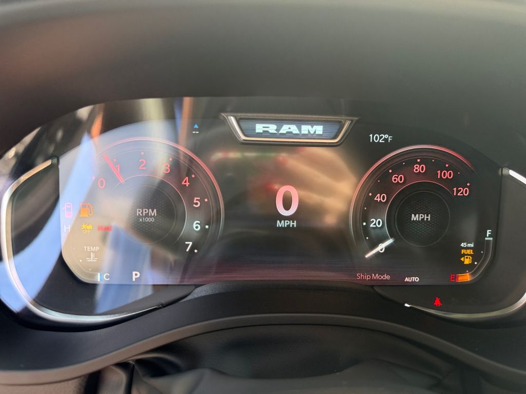 2026 Ram 1500 Big Horn BLACK WIDOW Green at South Hills CDJR