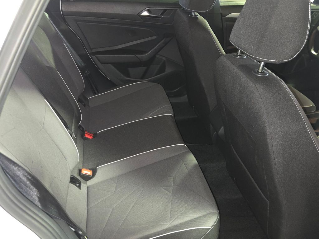 2025 Volkswagen Jetta - $18,500