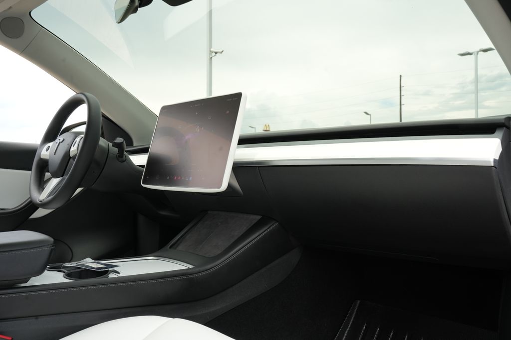 2022 Tesla Model Y Performance  at Emmons Autoplex