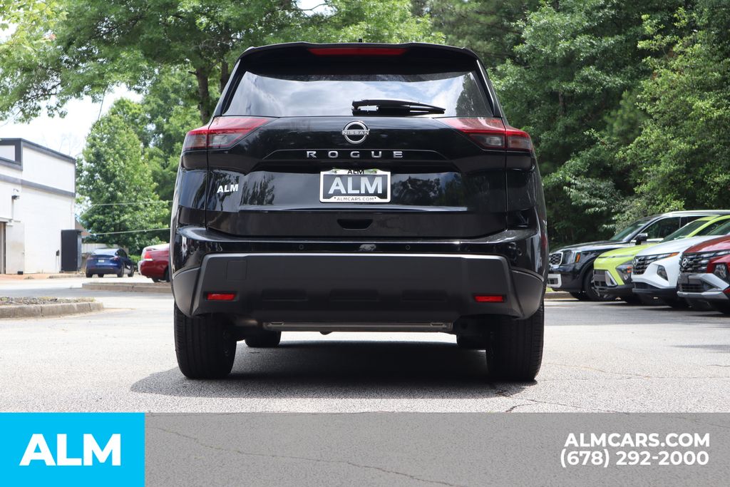 Used 2025 Black Nissan SV image 7