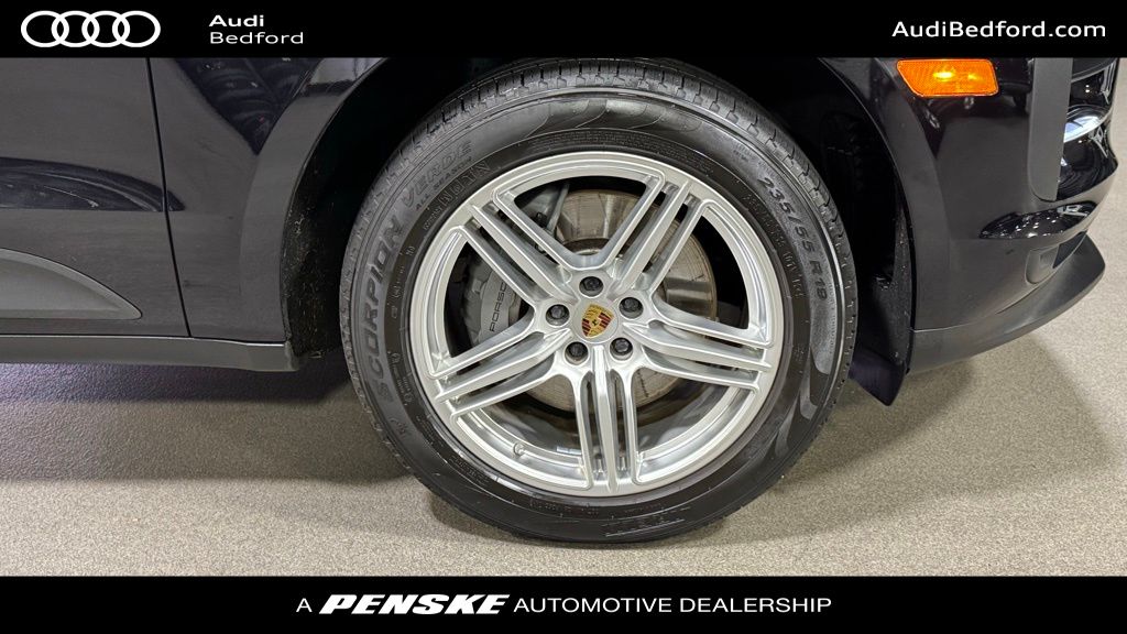 Thumbnail: 2020 Porsche Macan - 9