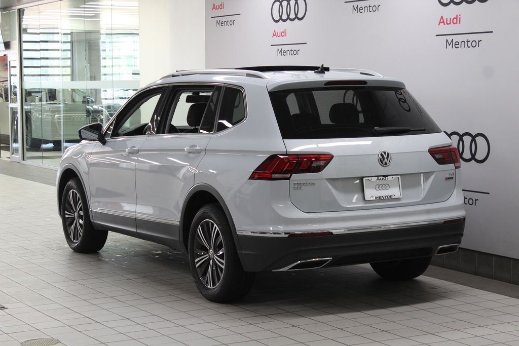 Thumbnail: 2018 Volkswagen Tiguan - 4