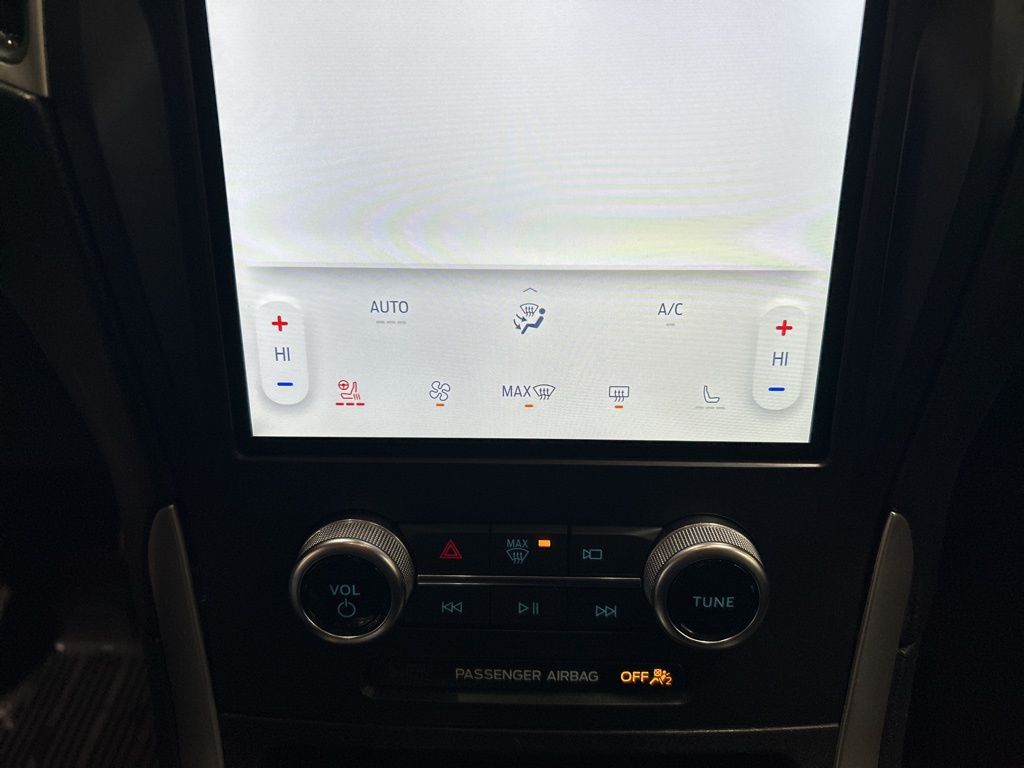 used 2024 Ford Edge car, priced at $25,990