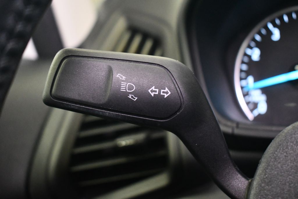 Thumbnail: 2020 Ford EcoSport - 21