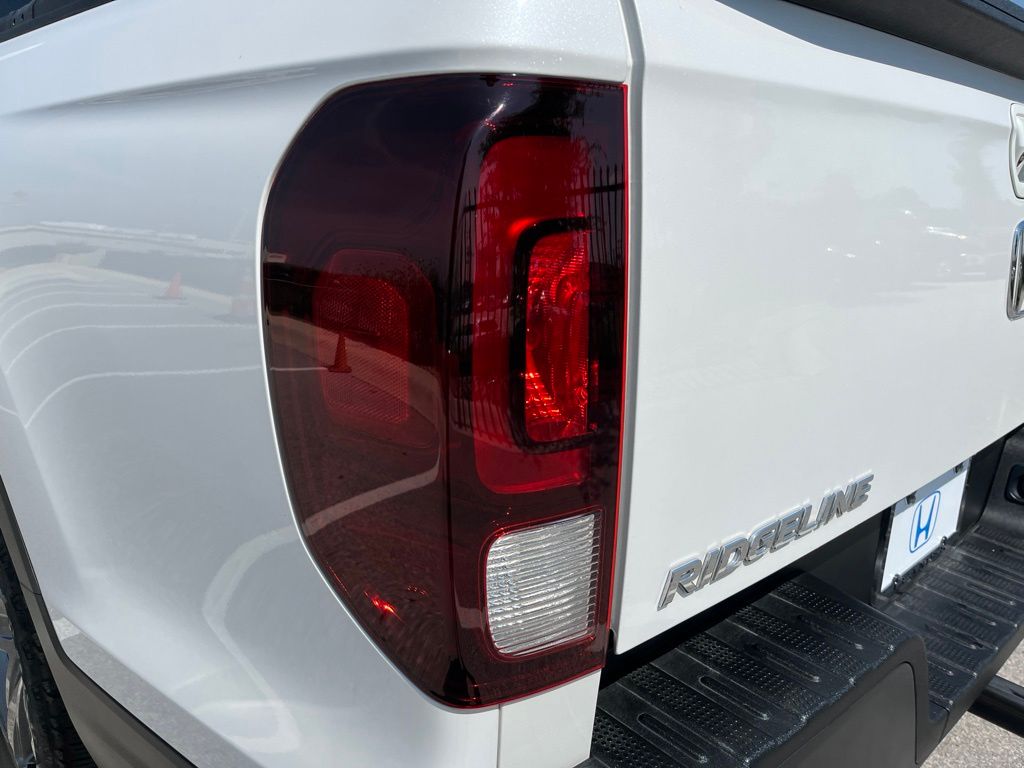 Thumbnail: 2023 Honda Ridgeline - 7