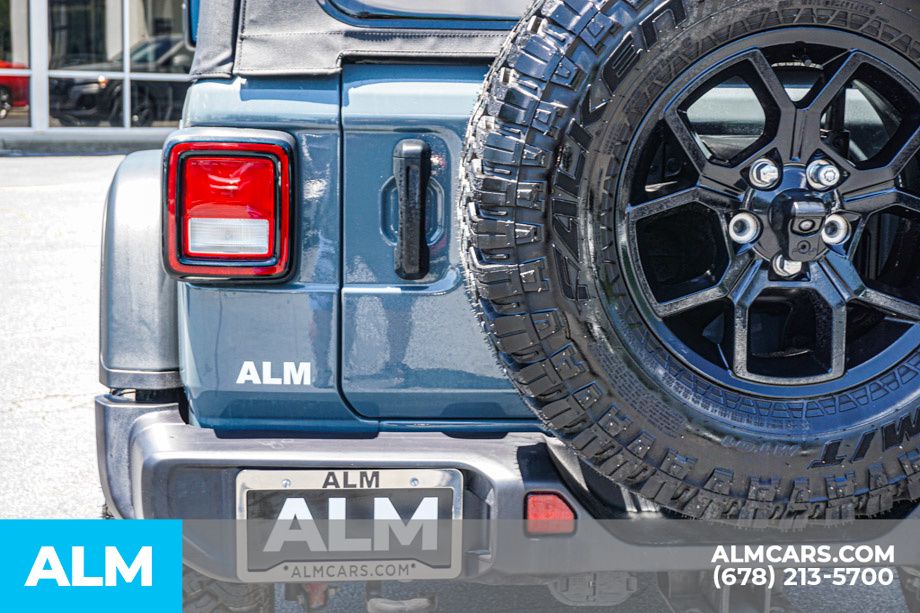 Used 2025 Gray Jeep Willys image 13