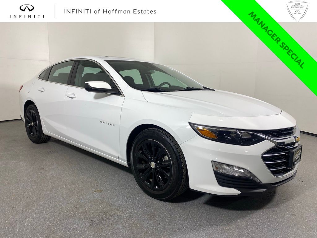 Summit White 2023 Chevrolet Malibu LT with 1LT FWD Sedan Front-Wheel Drive Continuously Variable Transmission