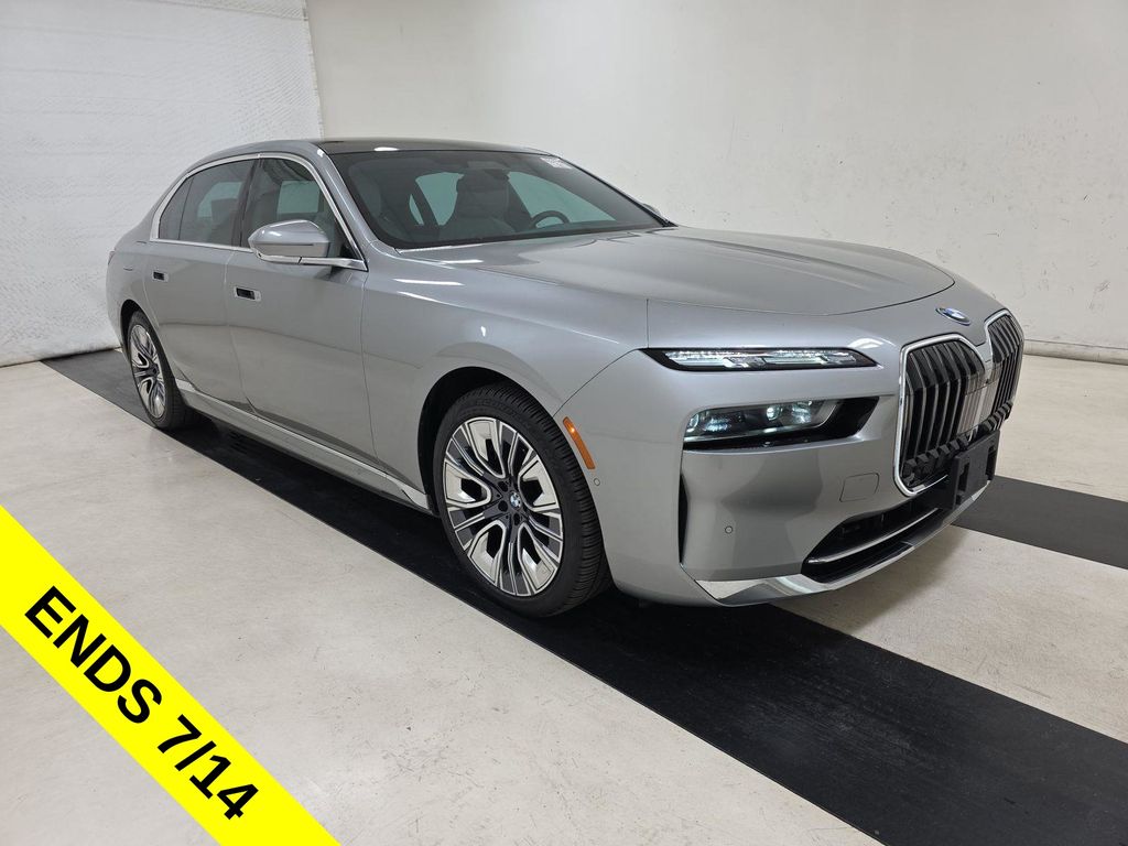 Silver Metallic 2023 BMW i7 Sedan All-Wheel Drive Automatic
