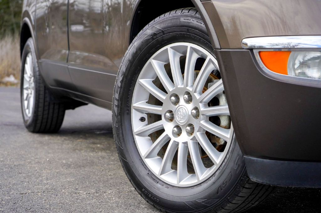 Used Car 2011 Buick Enclave  Cxl For Sale Under $10,000 In Taylor, Texas