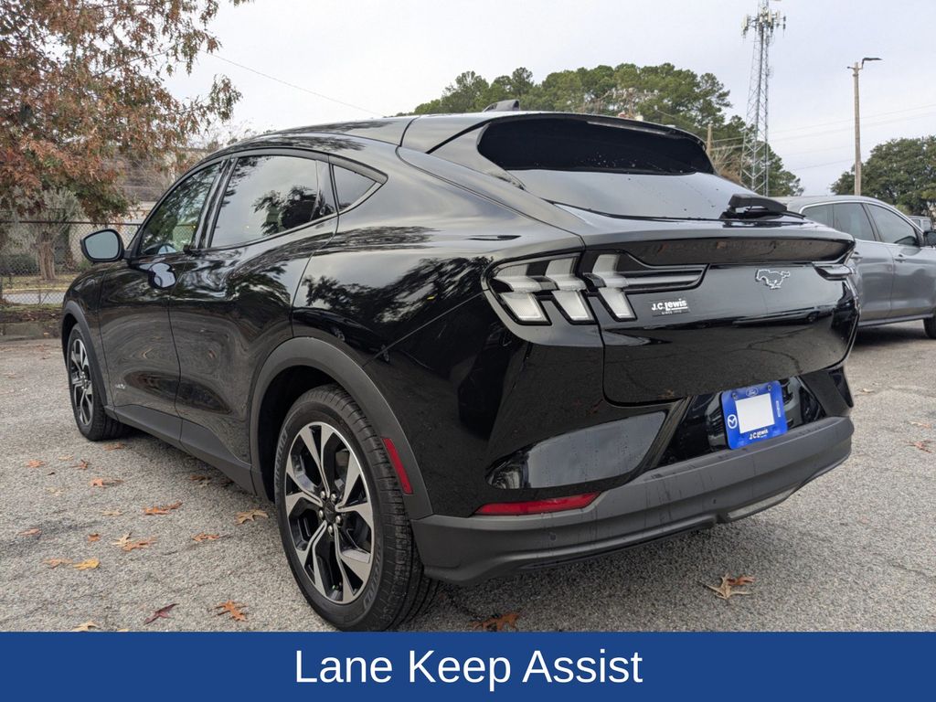 2025 Ford Mustang Mach-E Select