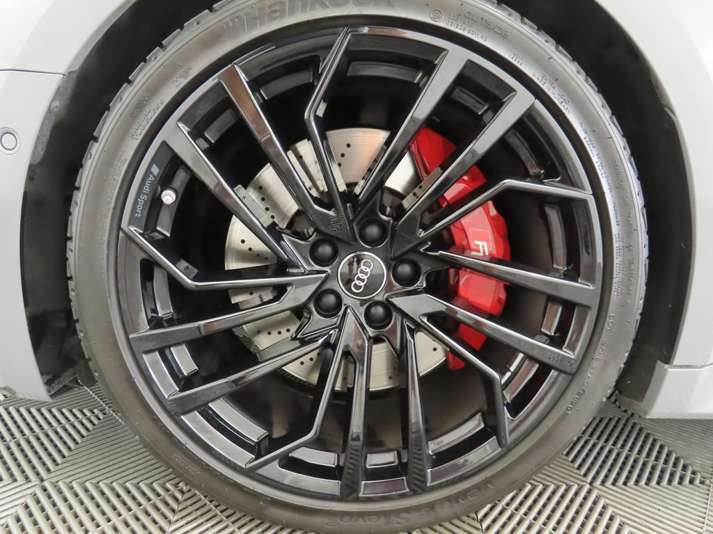 Thumbnail: 2021 Audi RS 5 - 30