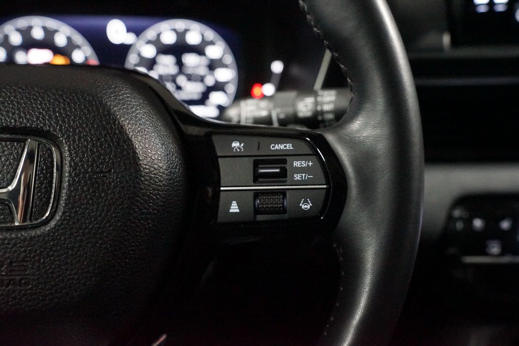 Thumbnail: 2023 Honda Pilot - 13