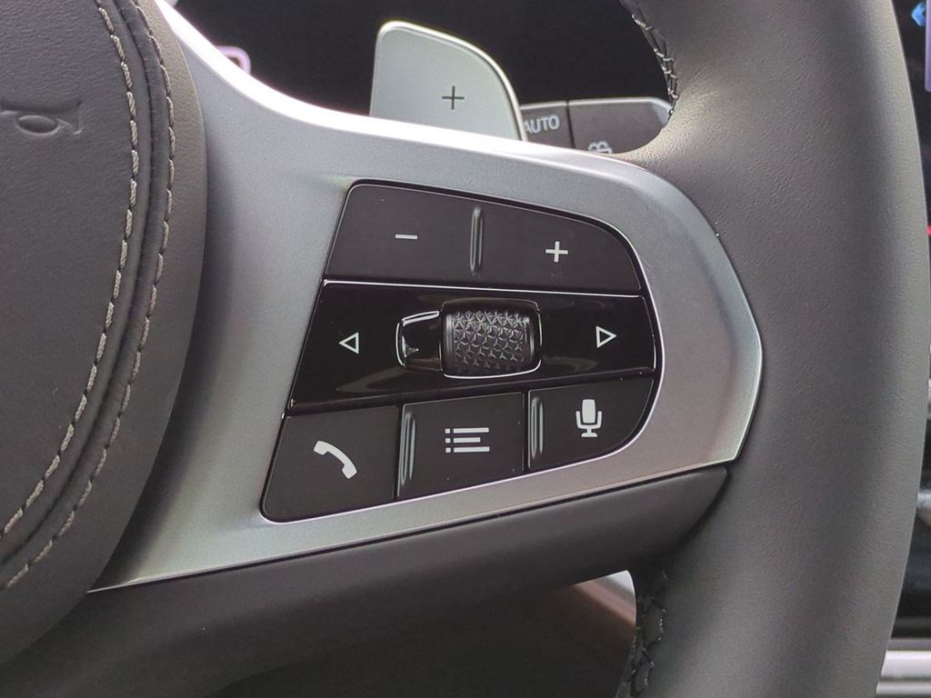 New 2027 Black BMW xDrive40i image 26