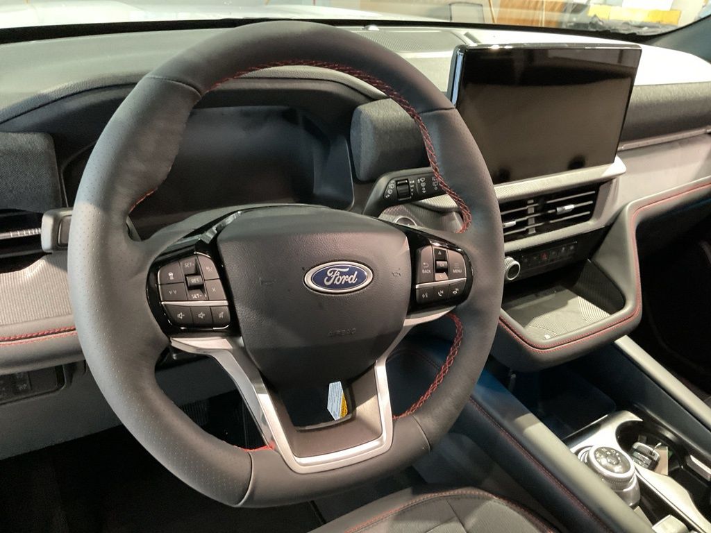 New 2026 White Ford ST-Line image 13