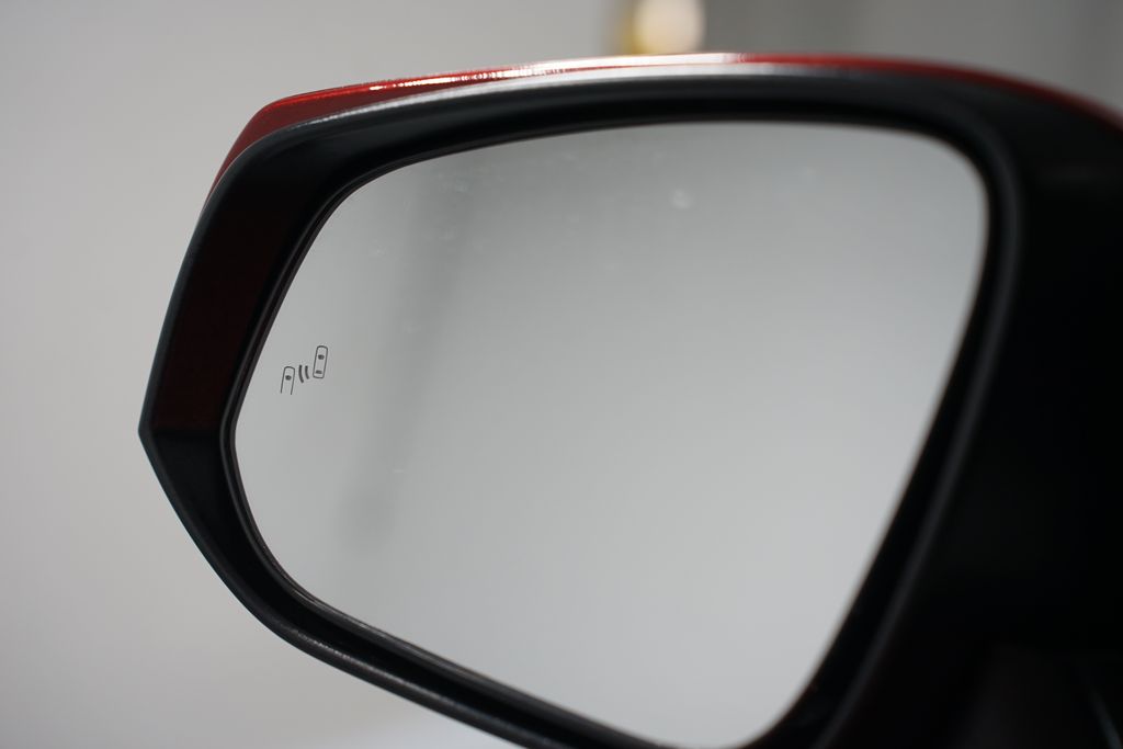 Thumbnail: 2025 Toyota RAV4 - 26