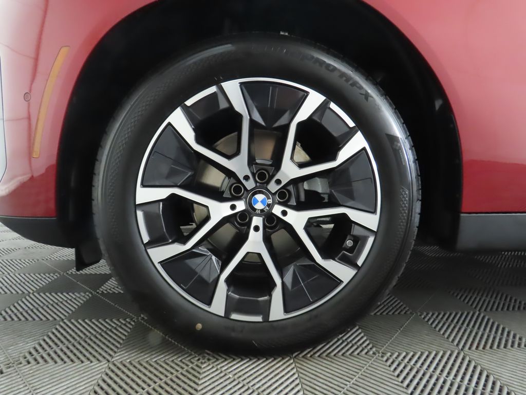 Thumbnail: 2025 BMW X3 - 32