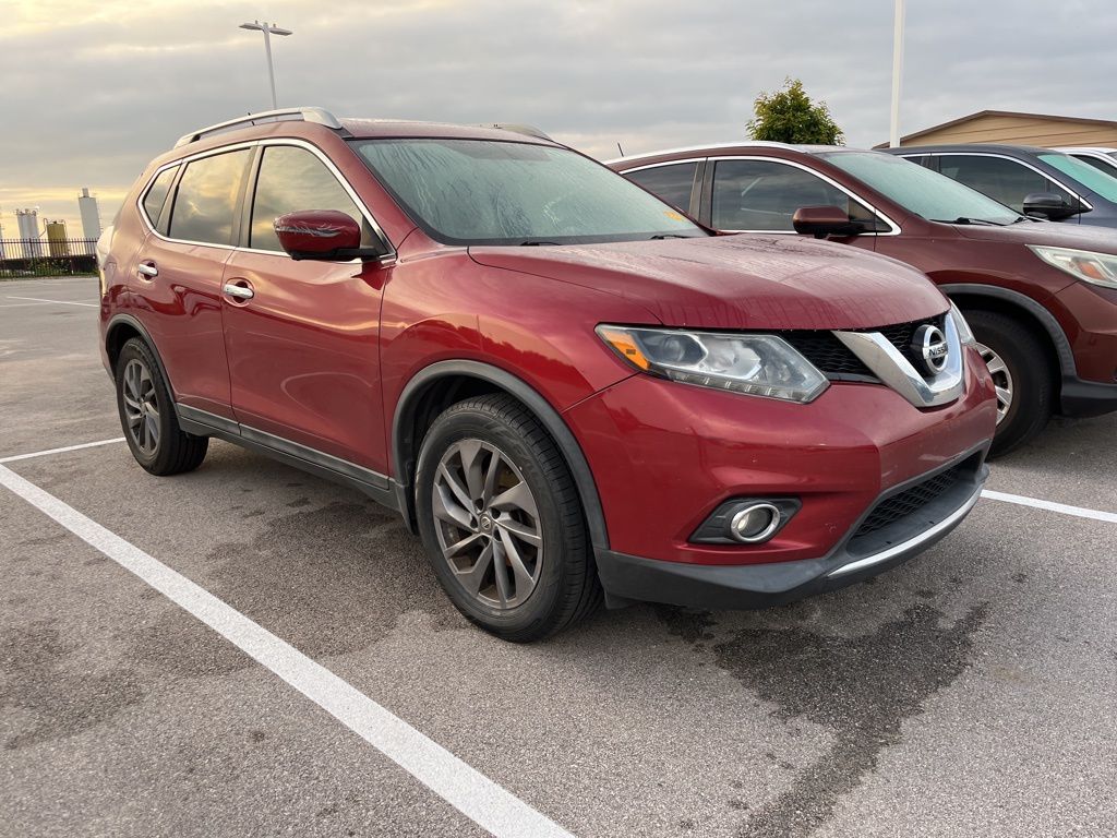 Thumbnail: 2016 Nissan Rogue - 2
