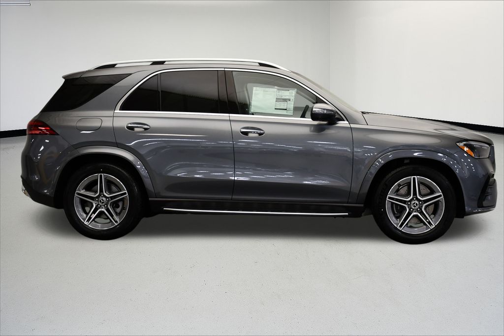 Thumbnail: 2026 Mercedes-Benz GLE - 6