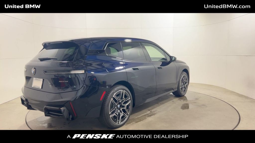 2026 BMW iX  8