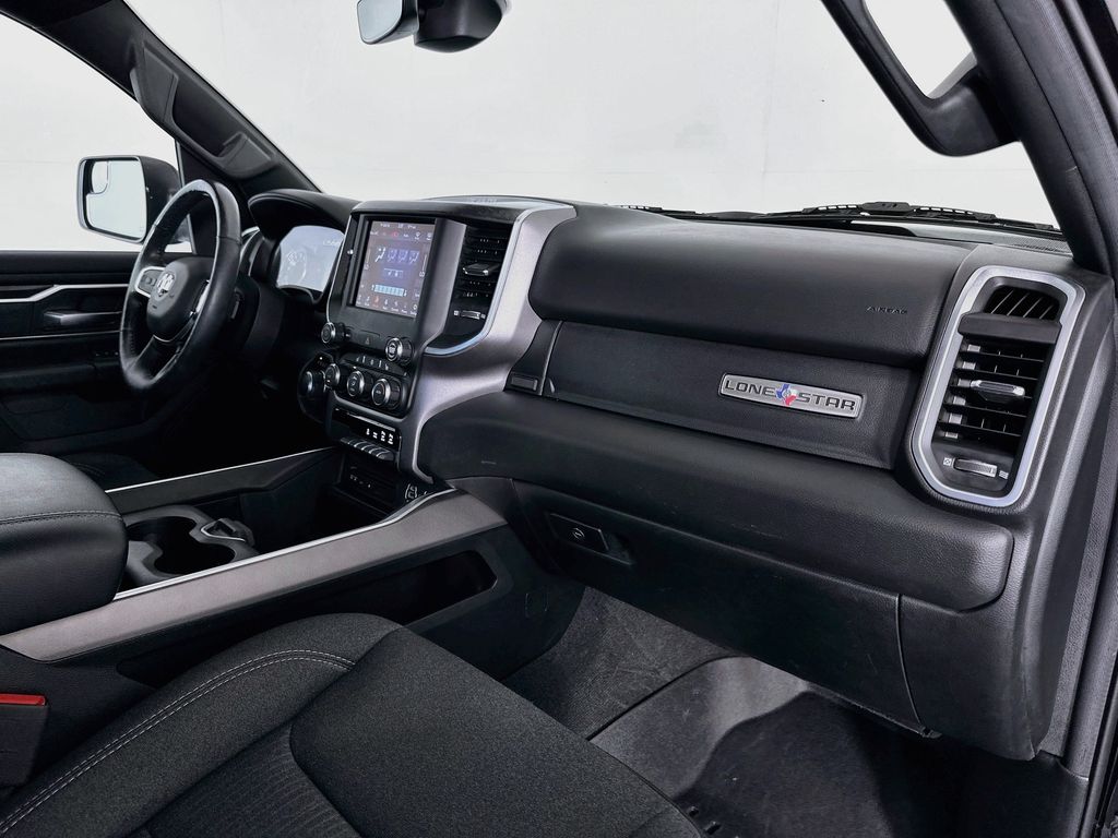 Thumbnail: 2019 RAM 1500 - 28