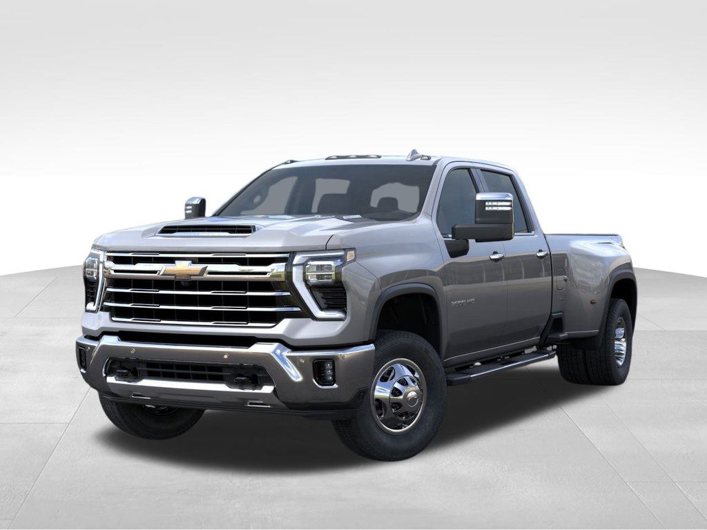 2025 Chevrolet Silverado 3500HD LTZ 6