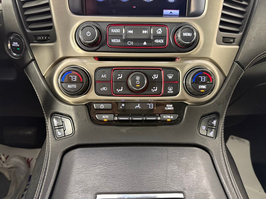 2016 GMC Yukon Denali 14