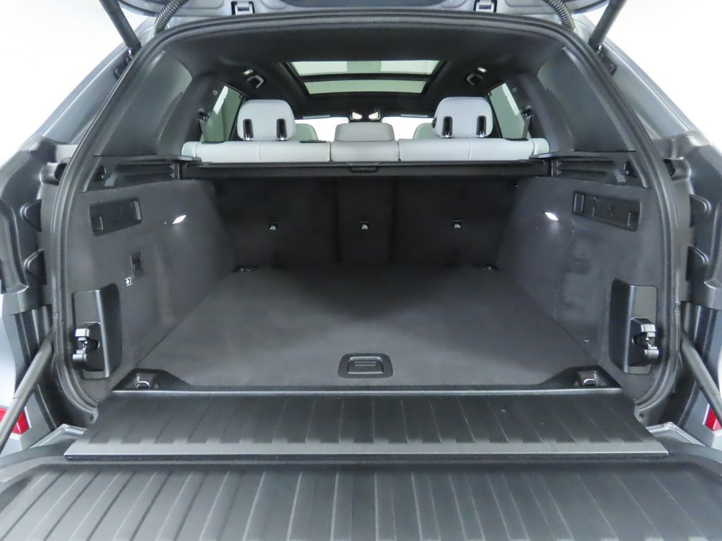 Thumbnail: 2026 BMW X5 - 29