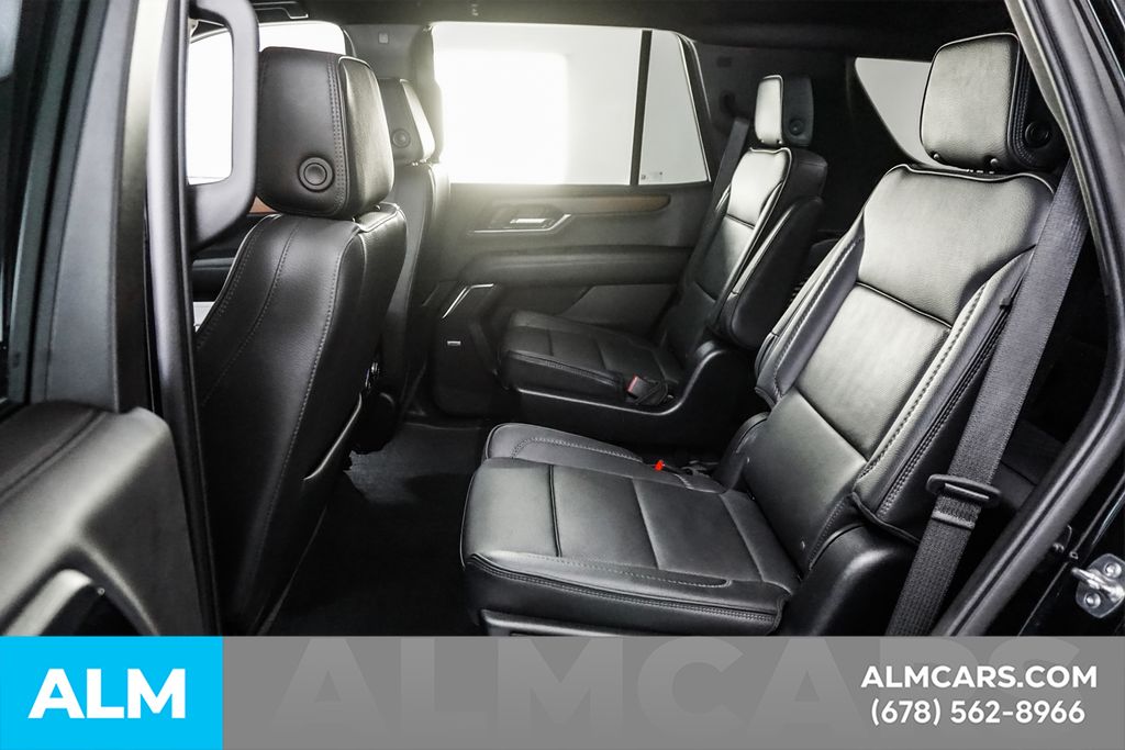 Used 2025 Black GMC Denali image 17