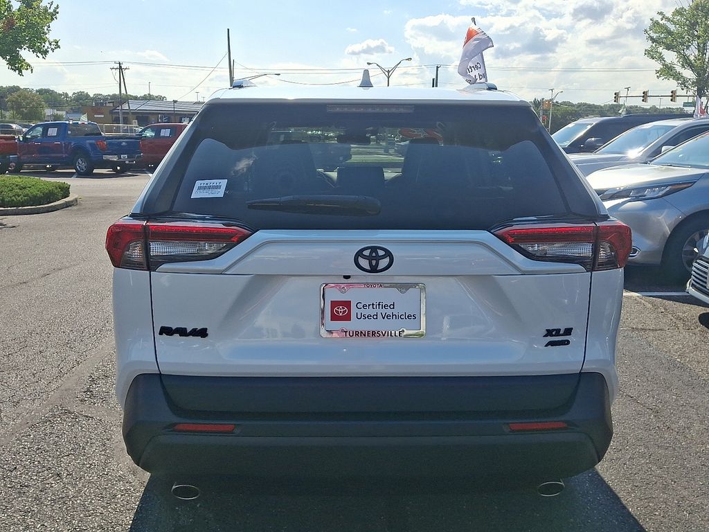 Thumbnail: 2023 Toyota RAV4 - 5
