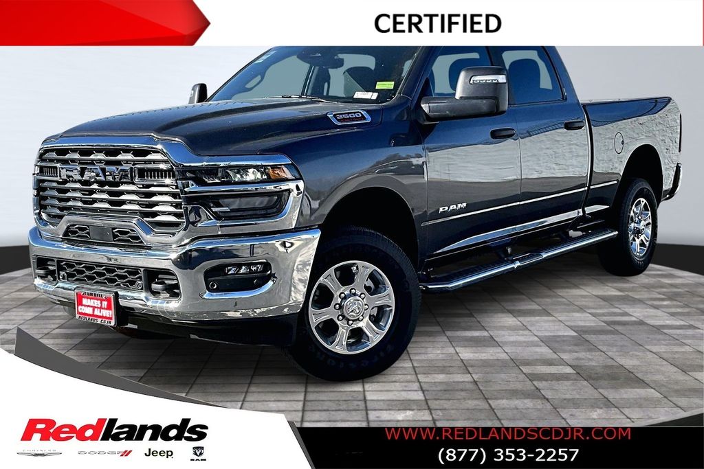2025 RAM 2500 Big Horn Crew Cab 4WD