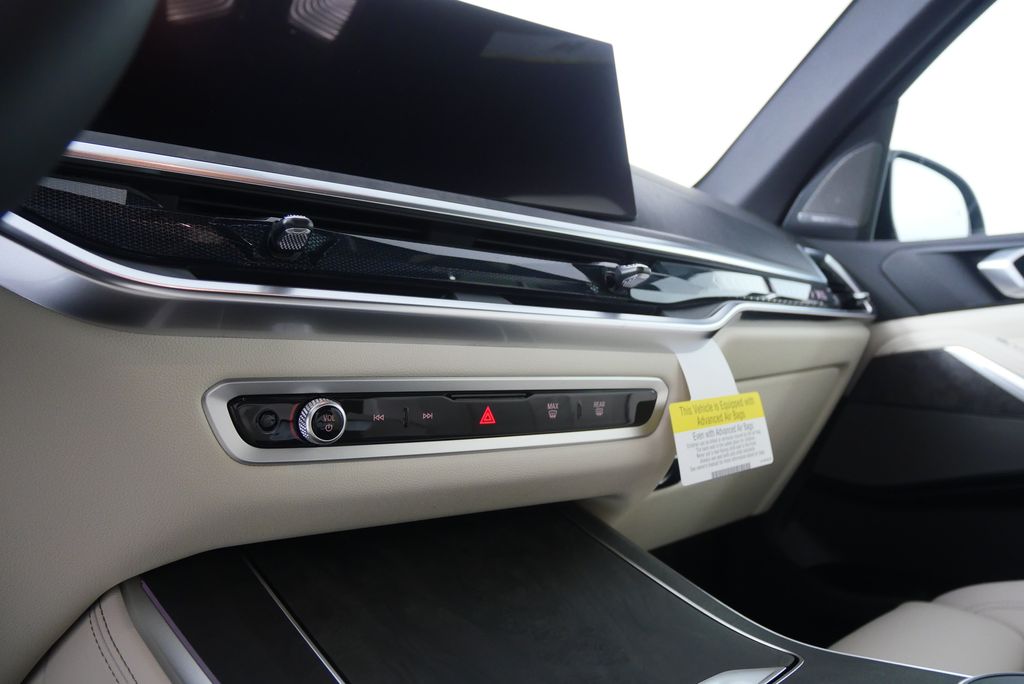 Thumbnail: 2026 BMW X5 - 20