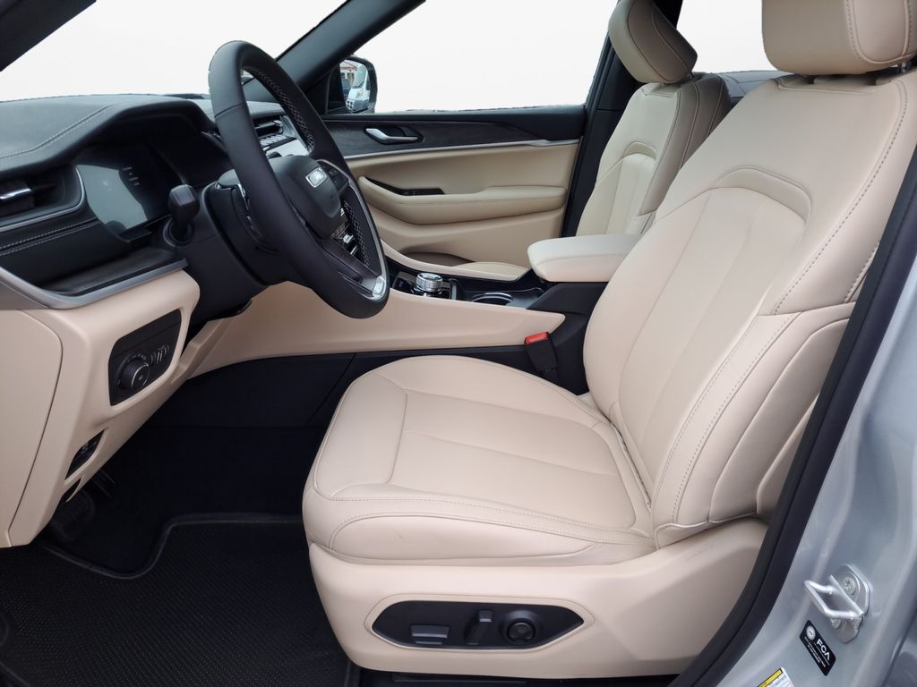 New Car 2025 Jeep Grand Cherokee  Limited For Sale Under $50,000 In Austin, Texas