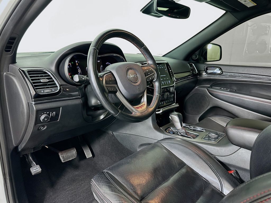 2020 Jeep Grand Cherokee Trailhawk 9