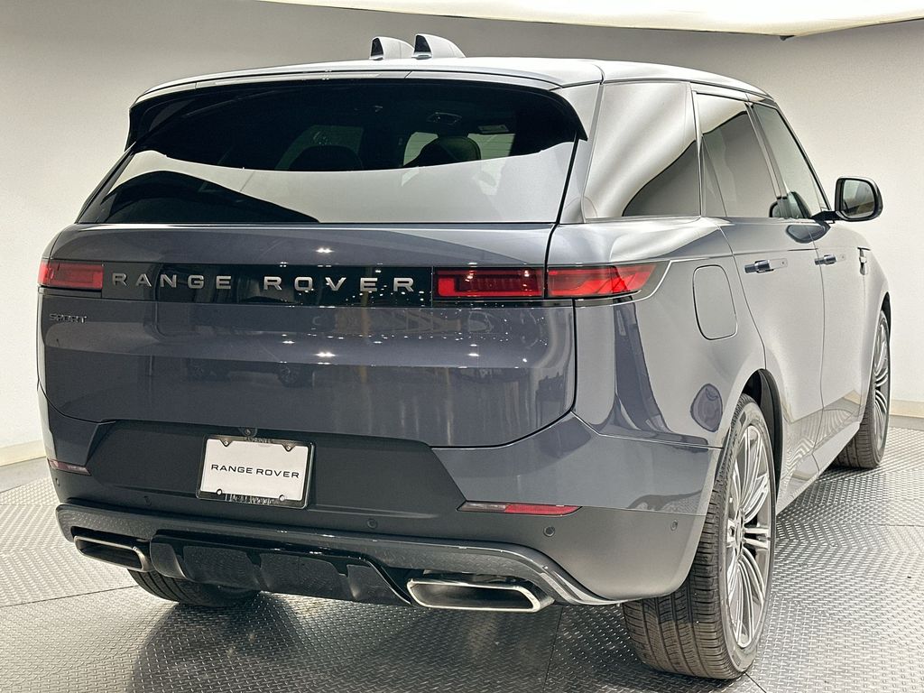 Thumbnail: 2026 Land Rover Range Rover Sport - 3