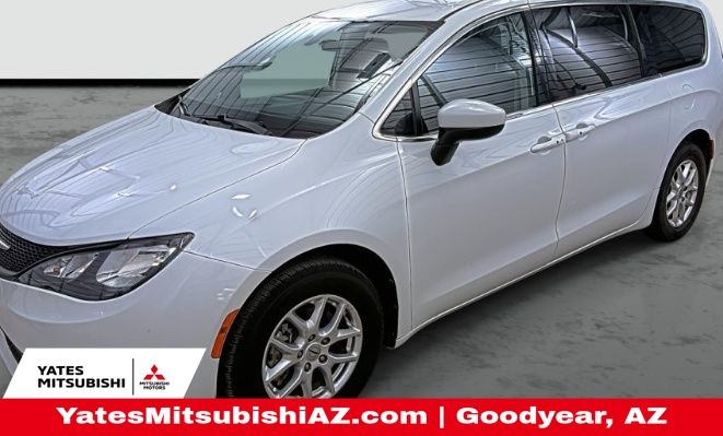 Bright White Clearcoat 2022 Chrysler Voyager LX FWD Minivan Front-Wheel Drive Automatic