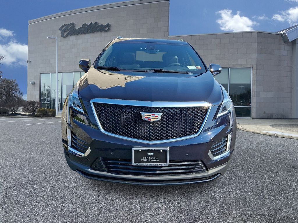 Thumbnail: 2022 Cadillac XT5 - 2