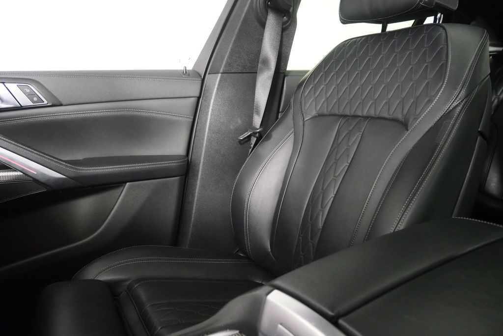 Thumbnail: 2023 BMW X6 - 26