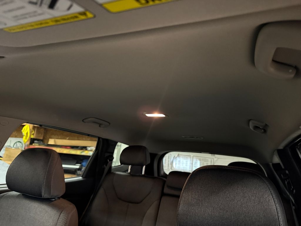 2022 Hyundai Santa Fe SEL photo