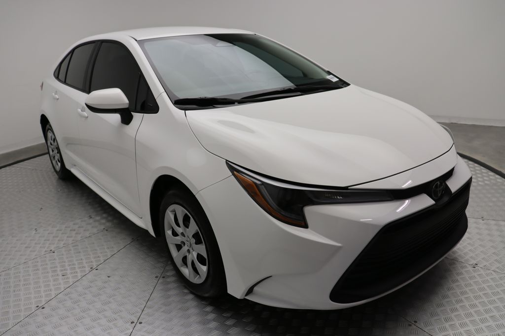 2024 Toyota Corolla LE 6