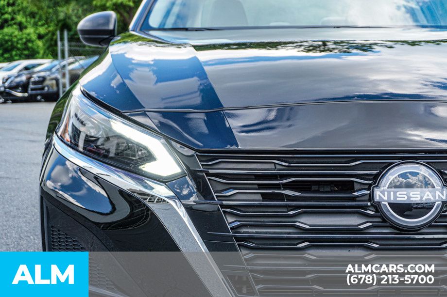 2025 Nissan Altima SV - Photo 12