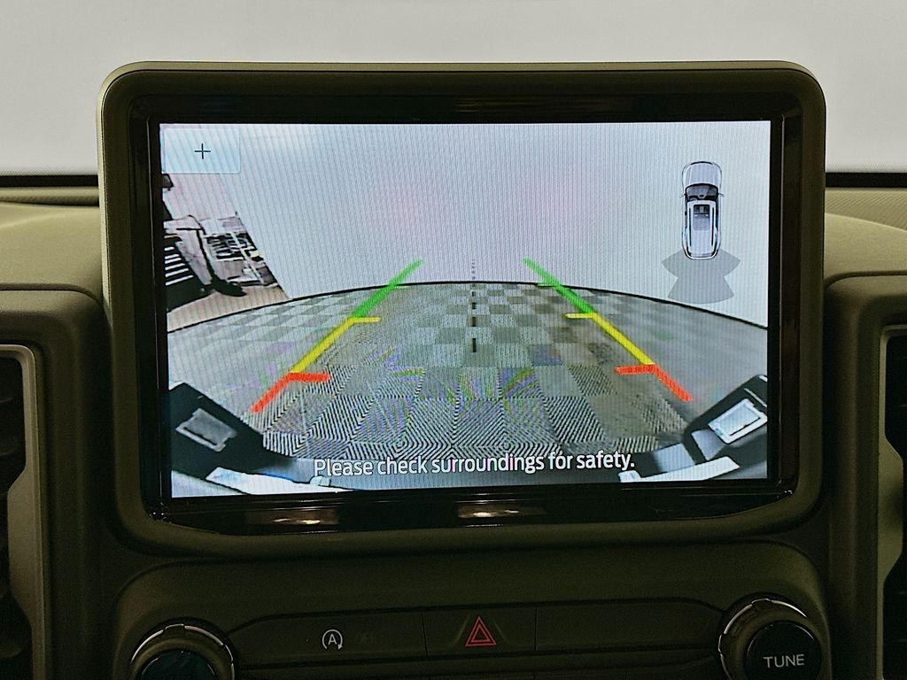 Thumbnail: 2023 Ford Bronco Sport - 13