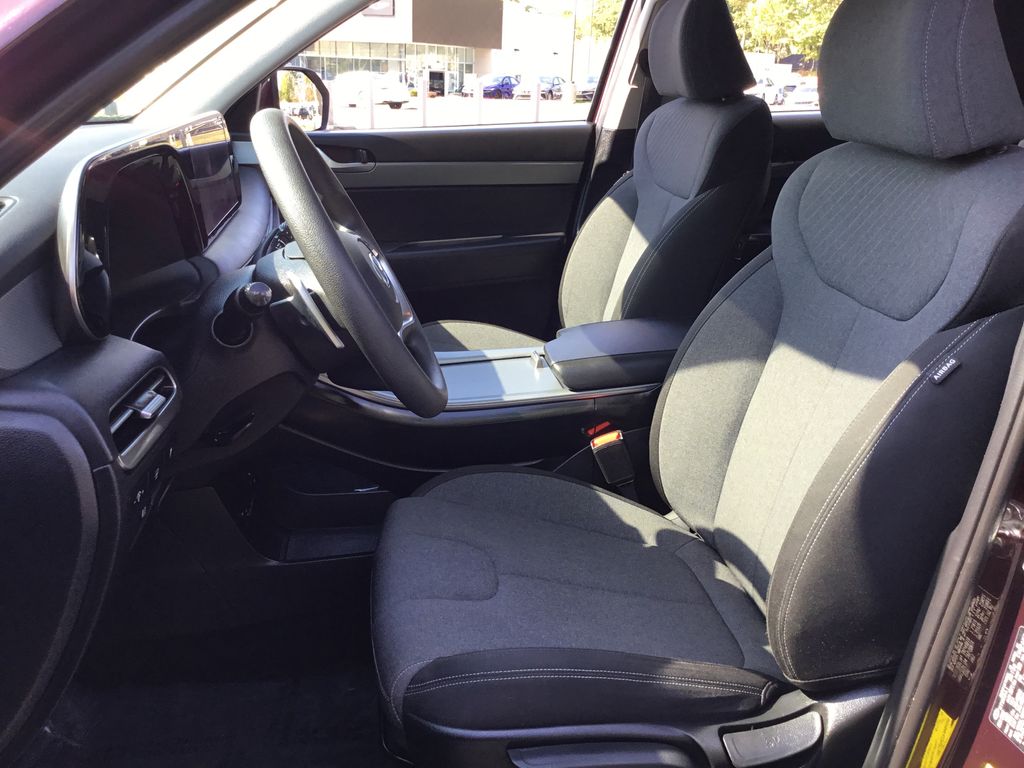 Thumbnail: 2023 Hyundai Palisade - 14