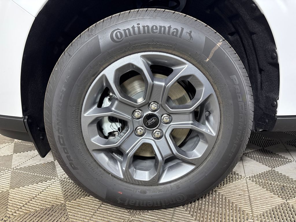 New 2026 White Ford XLT image 13