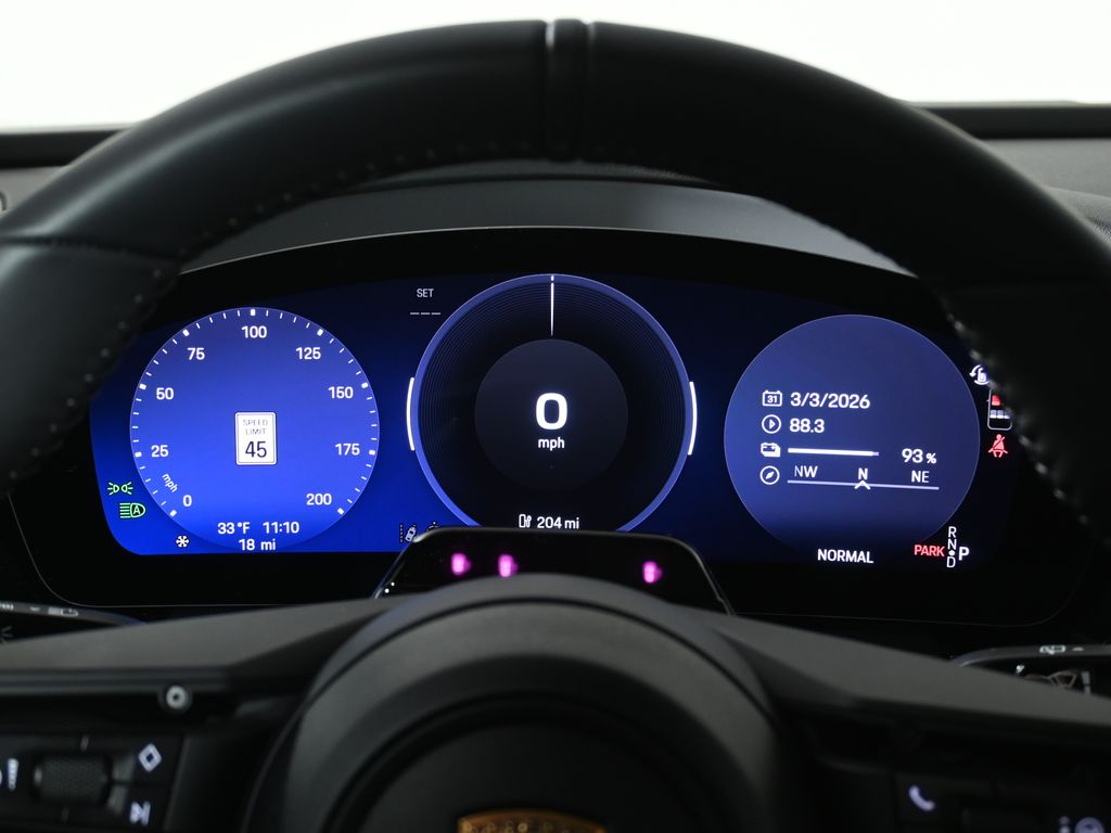 Thumbnail: 2026 Porsche Macan - 20