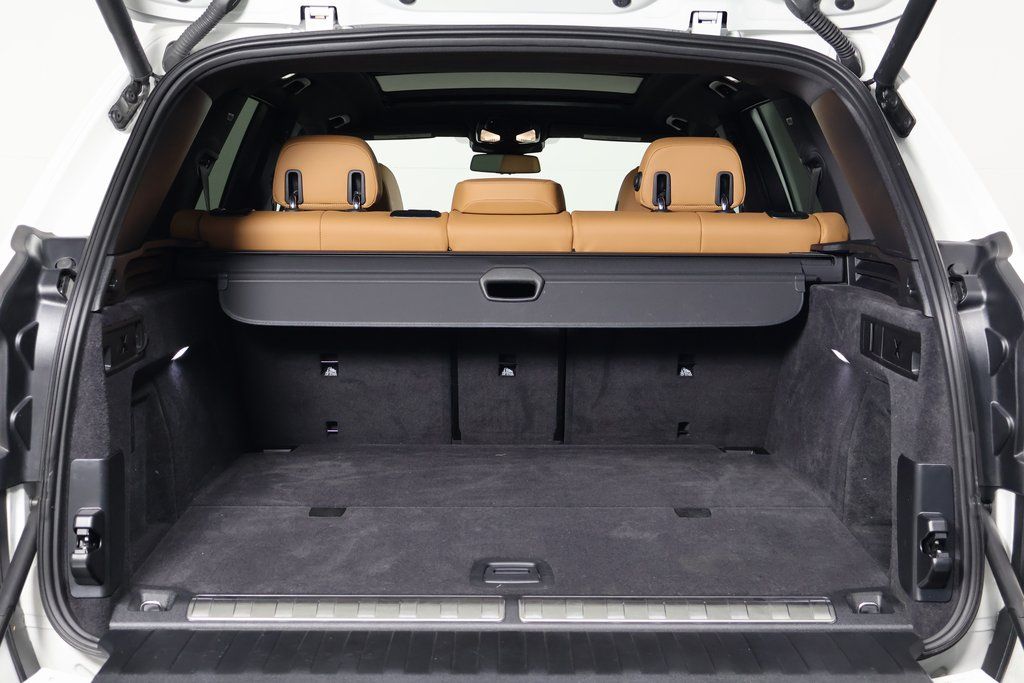 Thumbnail: 2024 BMW X5 - 14