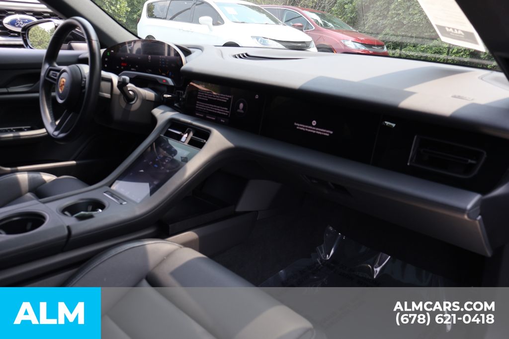 Used 2022 Black Porsche 4S image 28