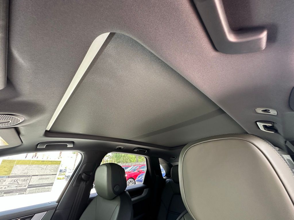 Thumbnail: 2026 Porsche Cayenne - 24