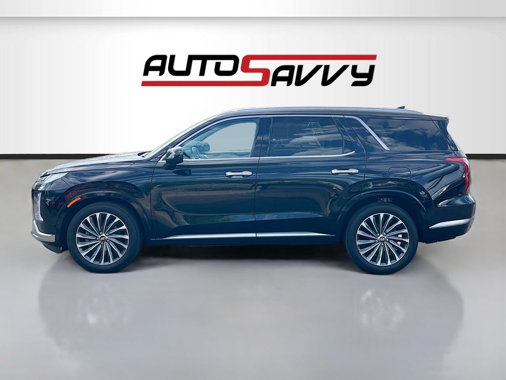 Used 2024 Black Hyundai Calligraphy image 4