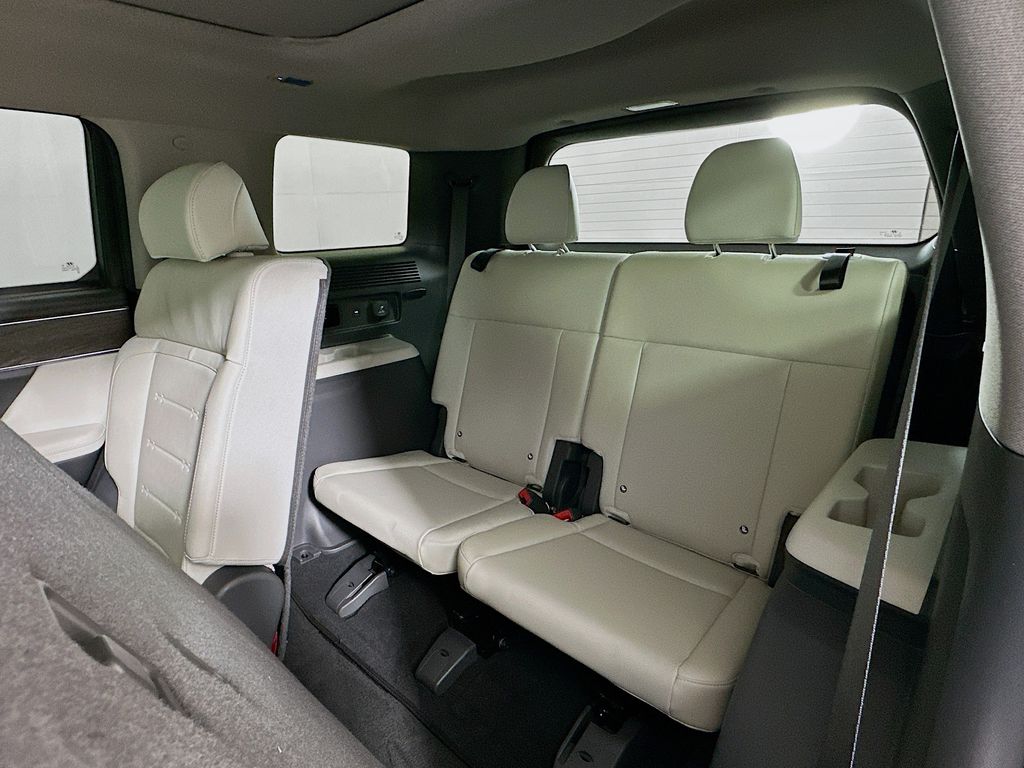 2024 Hyundai Santa Fe Limited 29